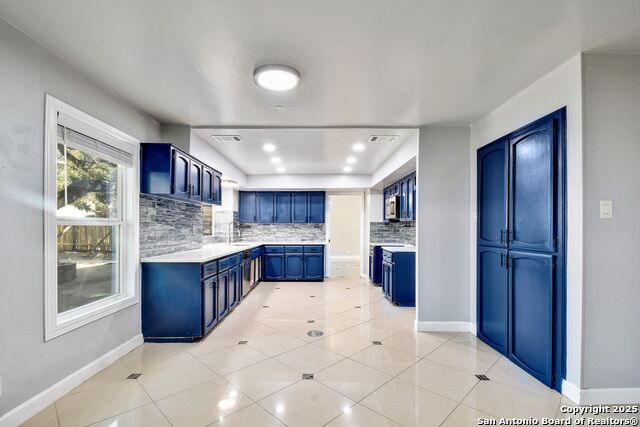 Image 9 of 37 For 2731 Stone Edge St
