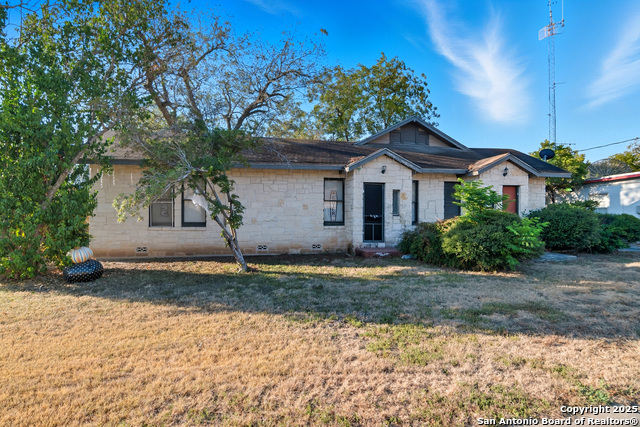 Details for 613&615 Court E, Seguin, TX 78155