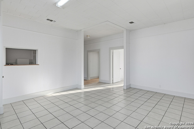 Image 5 of 18 For 613&615 Court E