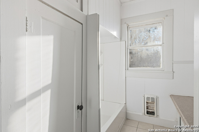 Image 8 of 18 For 613&615 Court E