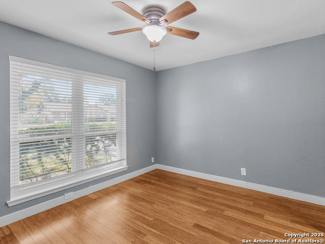 Image 3 of 16 For 13851 Brook Hollow