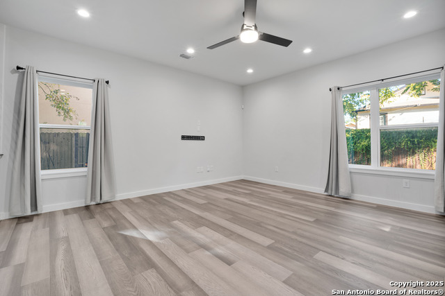 Image 6 of 23 For 121 Alabama St.