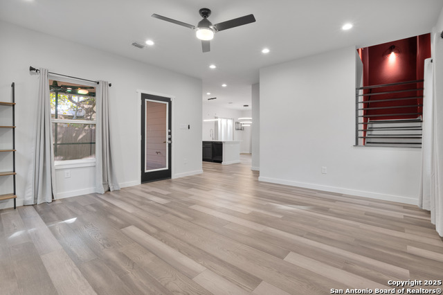 Image 7 of 23 For 121 Alabama St.