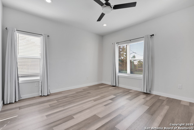 Image 9 of 23 For 121 Alabama St.