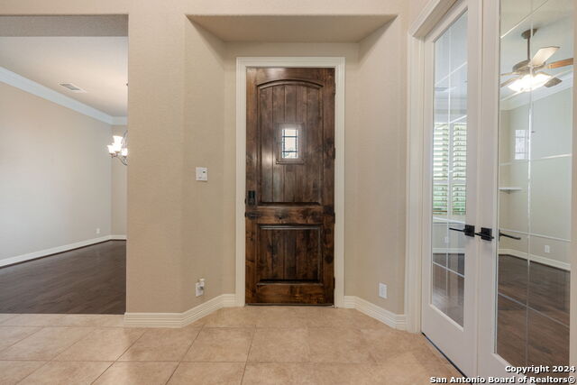 Image 3 of 27 For 7714 Stonewall Hill