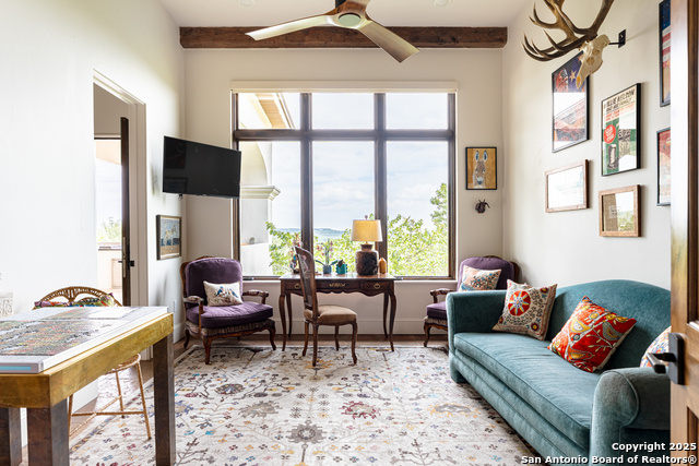 Image 41 of 80 For 24209 Scenic Loop