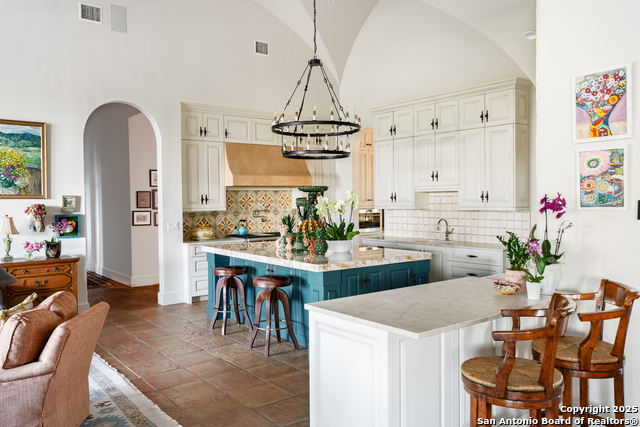 Listing photo id 12 for 24209 Scenic Loop