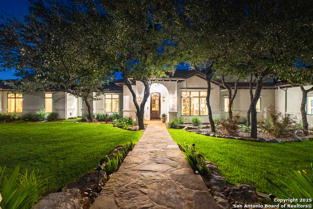 Listing photo id 2 for 24209 Scenic Loop