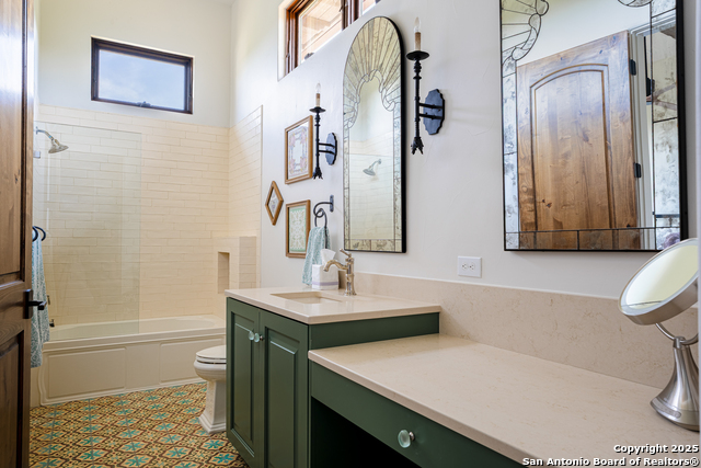 Listing photo id 45 for 24209 Scenic Loop