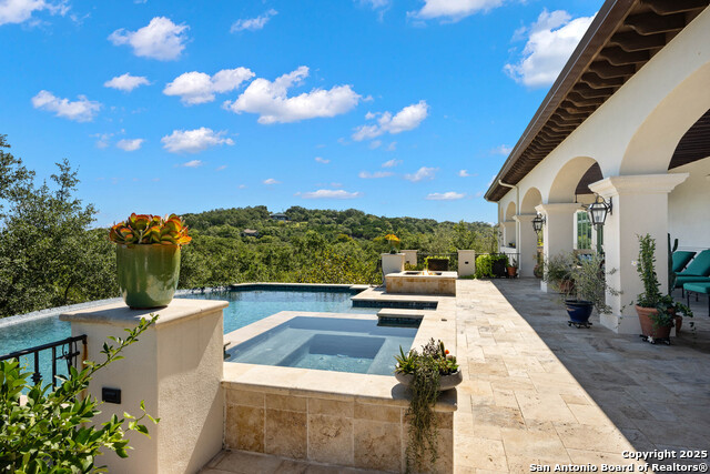 Listing photo id 54 for 24209 Scenic Loop