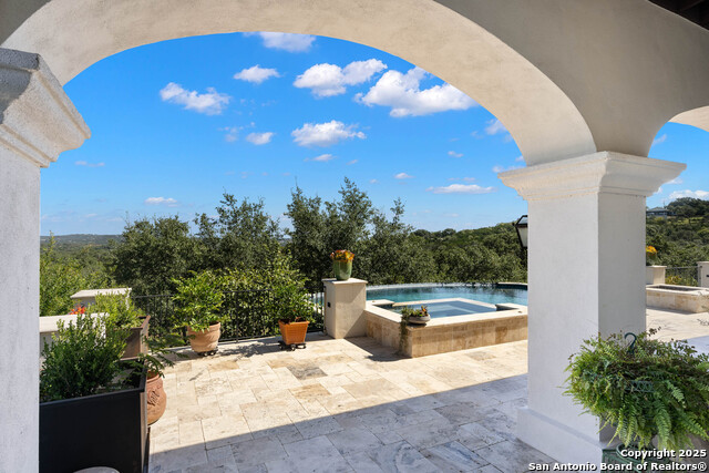 Listing photo id 55 for 24209 Scenic Loop