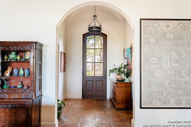 Listing photo id 4 for 24209 Scenic Loop