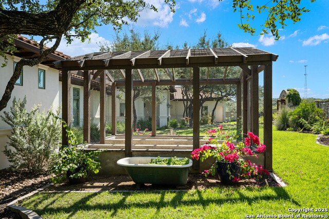 Listing photo id 58 for 24209 Scenic Loop