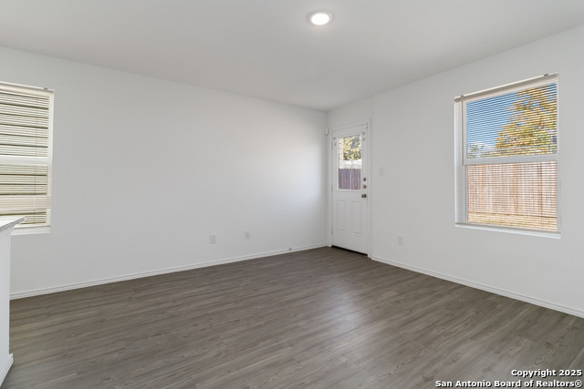 Image 12 of 28 For 10954 Presa Way