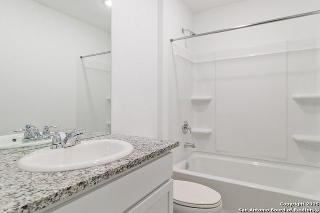 Image 25 of 28 For 10954 Presa Way