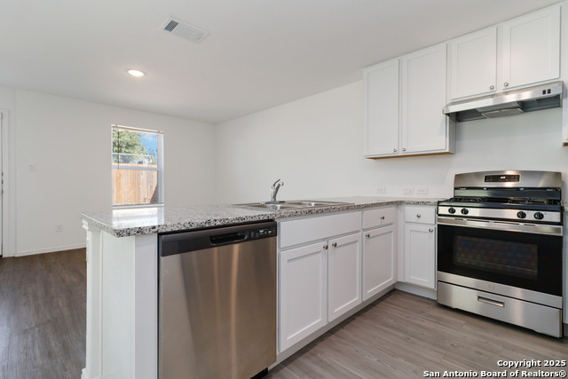 Image 8 of 28 For 10954 Presa Way