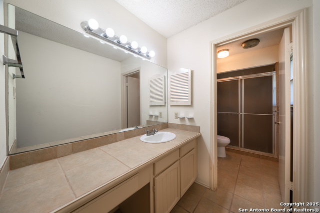 Image 20 of 29 For 1514 Lochshire St