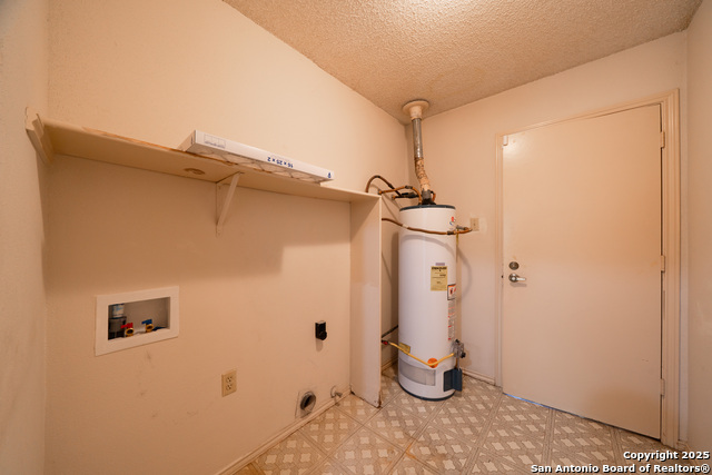 Image 22 of 29 For 1514 Lochshire St