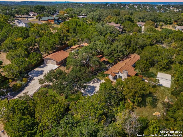 Image 19 of 33 For 789 Barbara