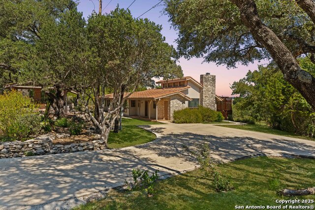 Image 23 of 33 For 789 Barbara