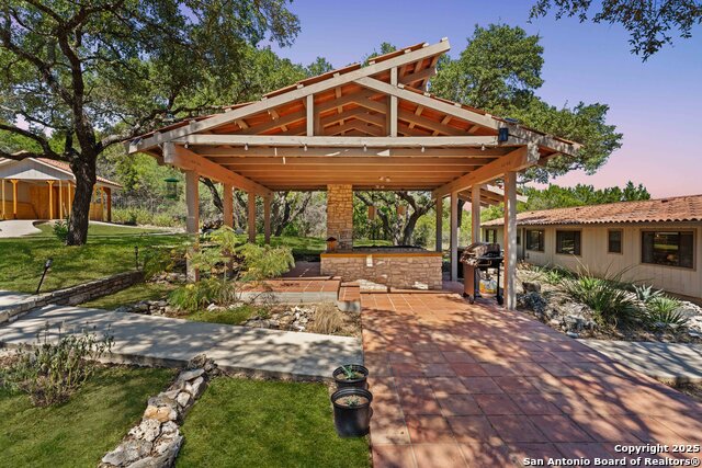 Image 27 of 33 For 789 Barbara