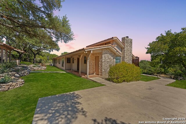 Image 8 of 33 For 789 Barbara