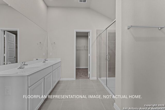 Listing photo id 12 for 15450 Jake Crossing