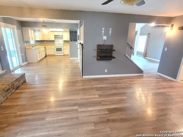 Image 13 of 20 For 3531 Oakfort