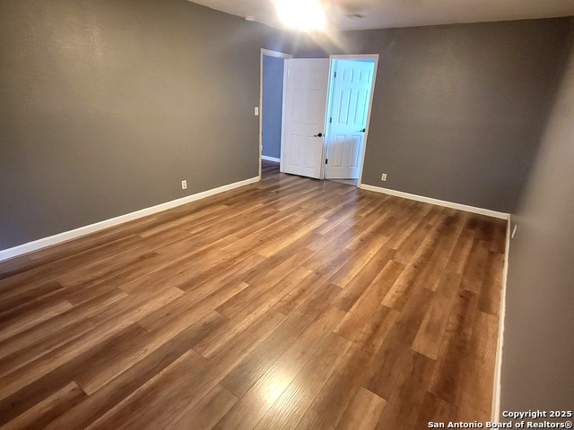 Image 16 of 20 For 3531 Oakfort