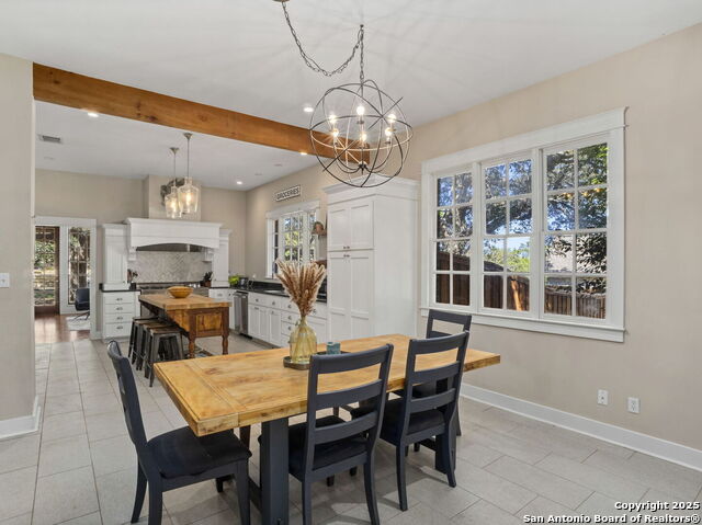 Image 15 of 42 For 9833 Saxet