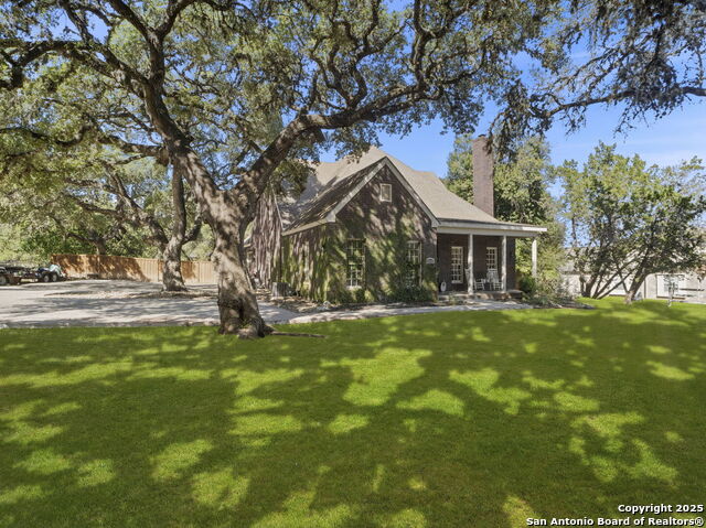 Image 2 of 42 For 9833 Saxet