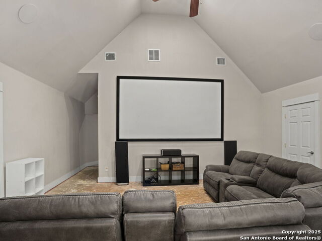 Image 26 of 42 For 9833 Saxet