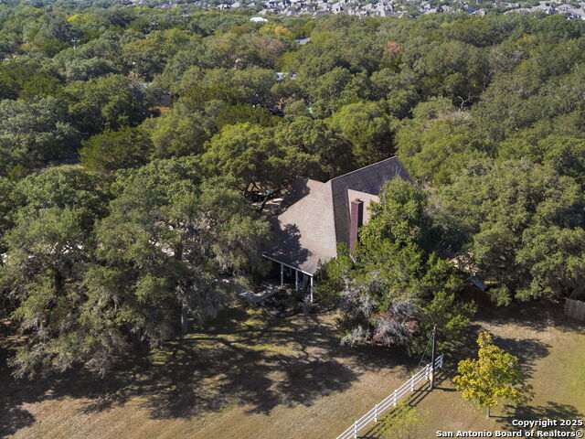 Image 41 of 42 For 9833 Saxet