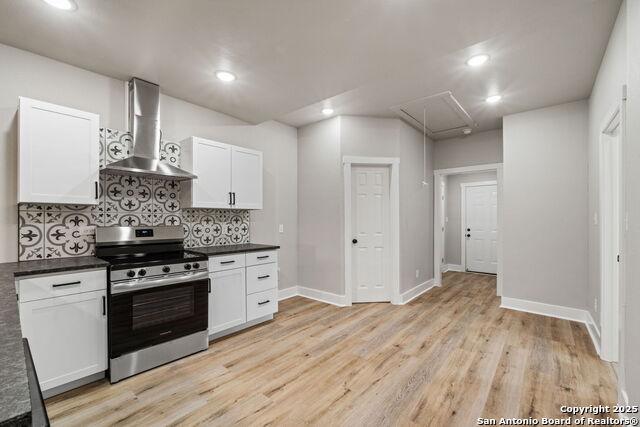 Listing photo id 9 for 123 Sandmeyer St