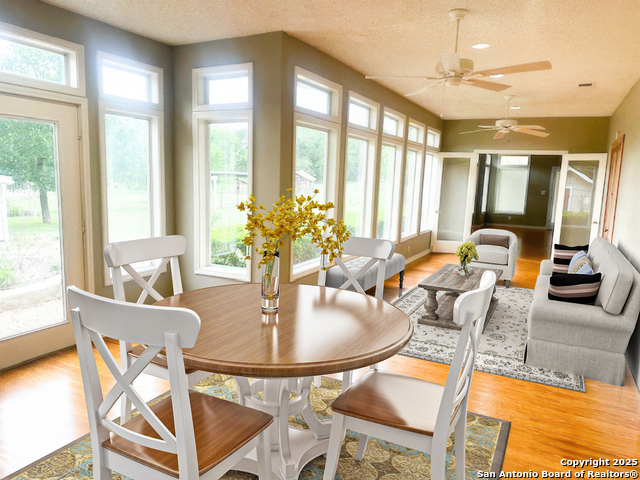 Image 10 of 24 For 148 Robindale W