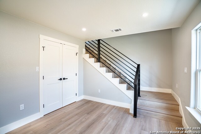 Listing photo id 17 for 1811 Chateau Ln