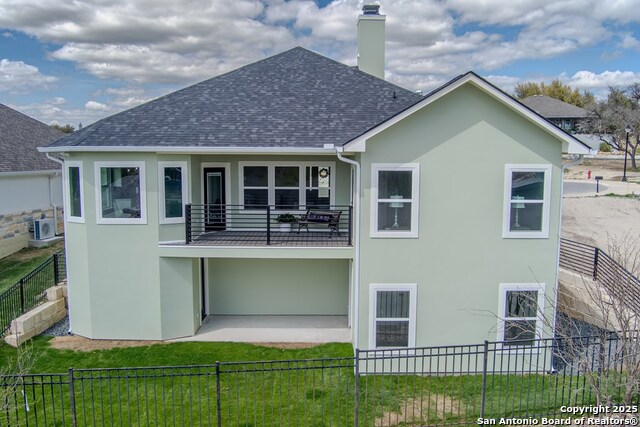 Listing photo id 20 for 1811 Chateau Ln