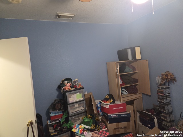 Image 12 of 22 For 9658 Sekula  