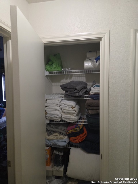 Image 15 of 22 For 9658 Sekula  