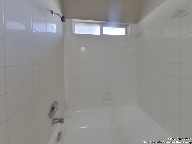 Image 14 of 22 For 6258 Ozona  
