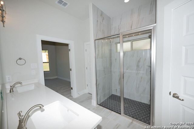 Image 15 of 38 For 25027 Las Pilas