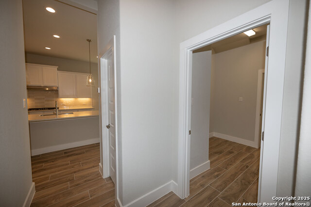 Image 20 of 38 For 25027 Las Pilas