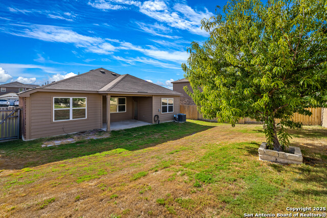 Image 2 of 19 For 6332 Juniper