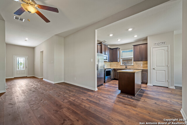 Image 4 of 19 For 6332 Juniper