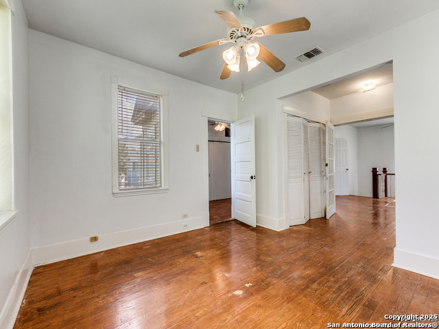 Image 19 of 26 For 228 Woodlawn W