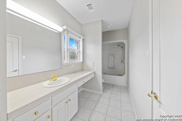 Image 17 of 24 For 1019 Creek Run