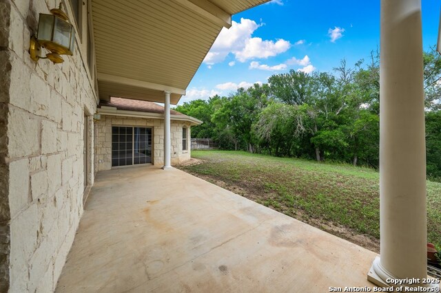 Image 21 of 24 For 1019 Creek Run