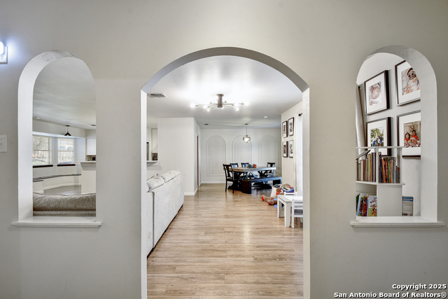 Image 4 of 26 For 9623 Barcelona