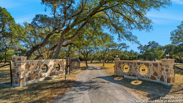 Details for 4708 Ammann W, Bulverde, TX 78163