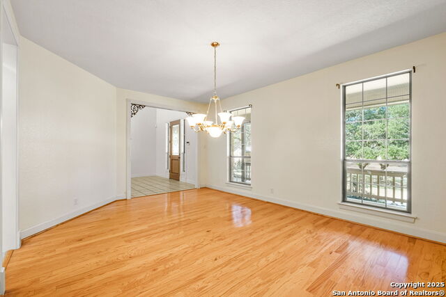 Listing photo id 11 for 4708 Ammann W